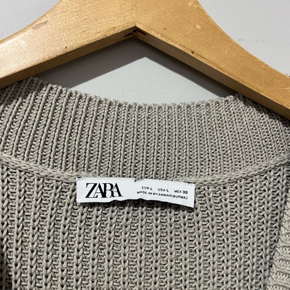 ZARA Cable Knit Vest V Neck Linen Blend Sweater Women's Large Gray Knit L - Picture 4 of 5